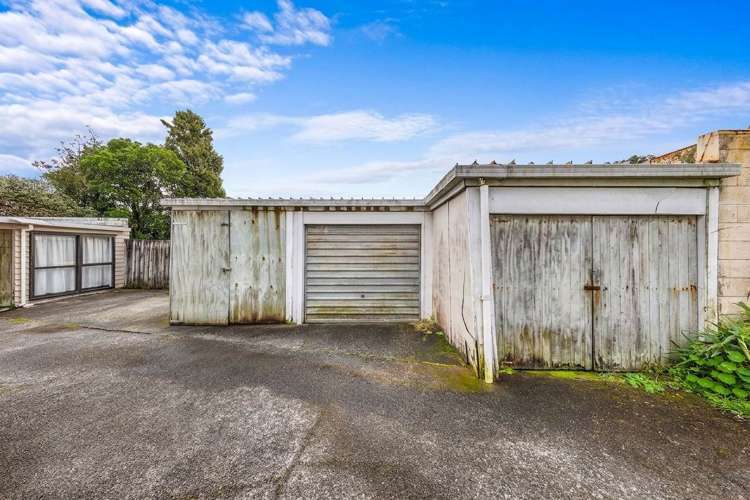 2/35 Esplanade Road Mt Eden_14