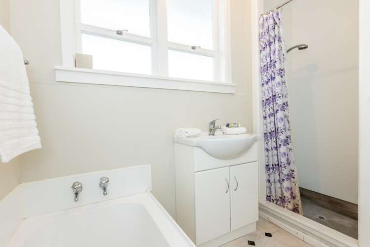 1003 Totara Street Mahora_10