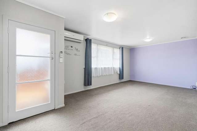 2/6 Snell Avenue Papakura_4