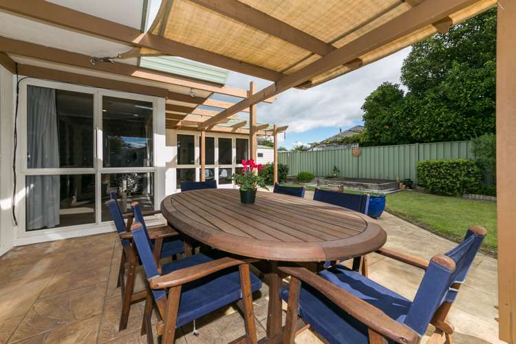 7 Gresham Place Taradale_16