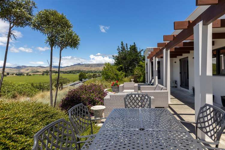 29 Pine Hill Rise Fairhall_24