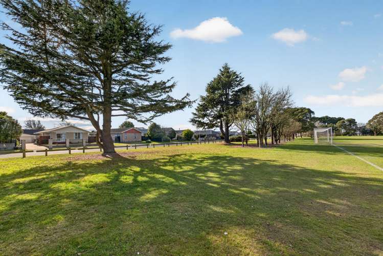 40 Oakley Crescent Hornby_23