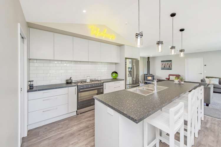 477 Swamp Road Burnham_8