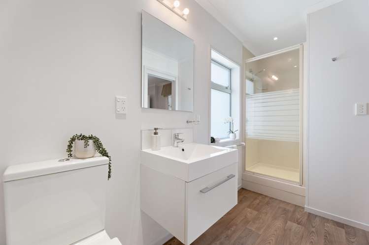 6 Acacia Place Matua_25