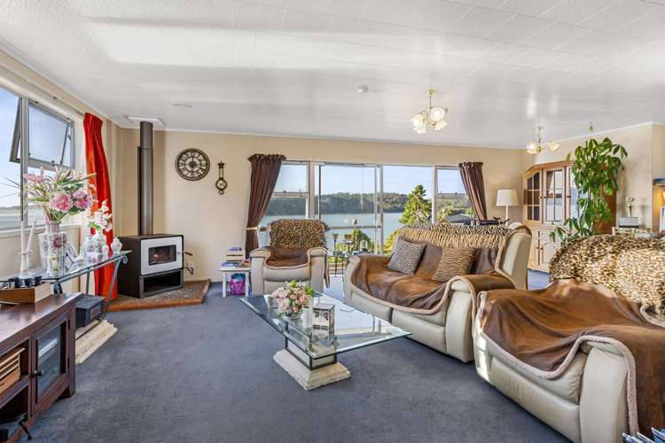 1213 Te Waitere Road Taharoa_33