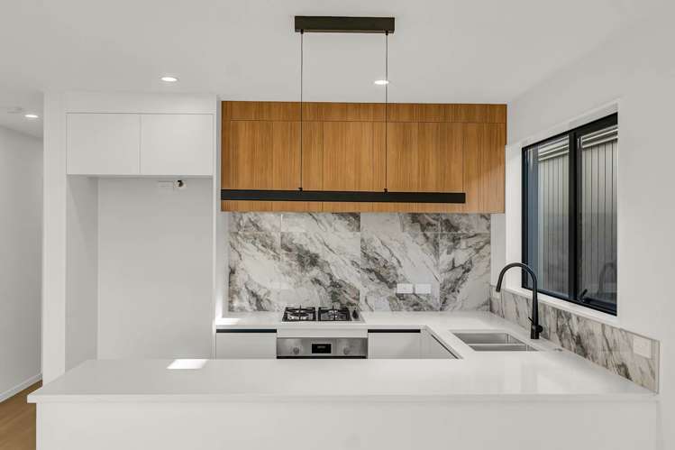 38 Paretao Street Massey_7