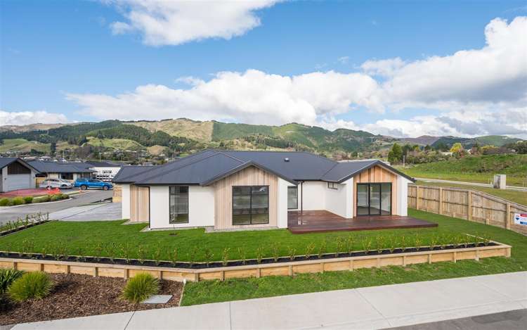 2 Greenway Crescent Hope_2