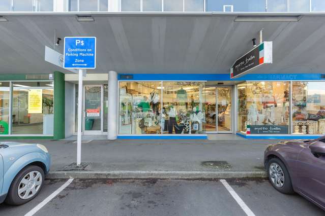 2/2-8 Queen Street Blenheim_2