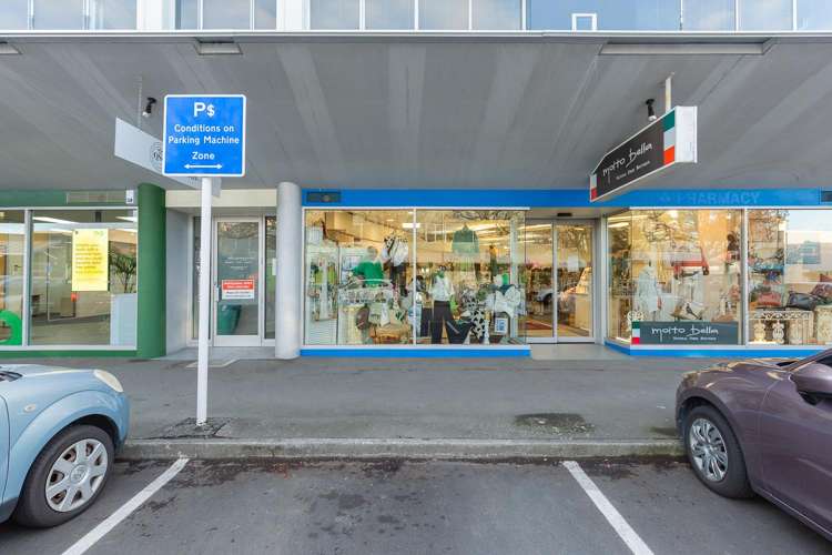 2/2-8 Queen Street Blenheim_2