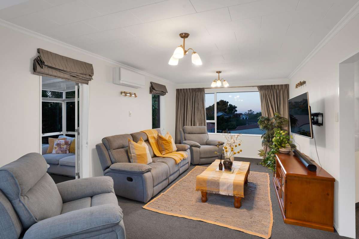 1 Cabot Place_4