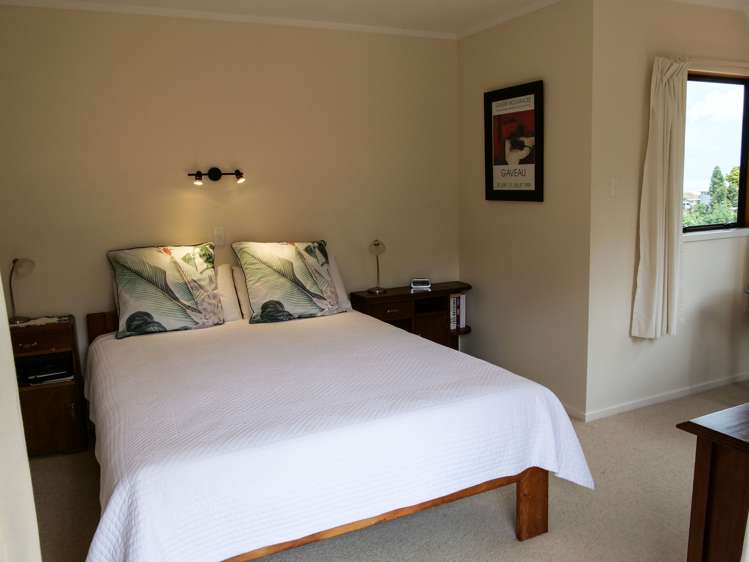 411 Millington Place Thames_17