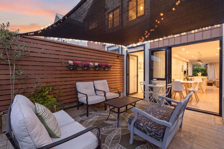 6 Orca Drive Stanmore Bay_17