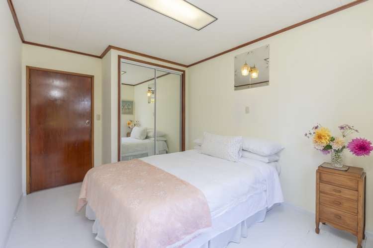 15 Opou Road Titirangi_14