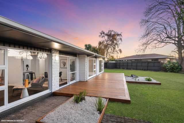Tick Tock... Final Viewings This Week - Be Quick!