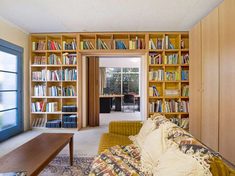 5 Exeter Crescent Springvale_22