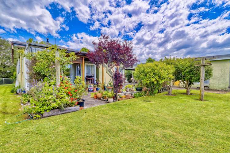 908 Clive Street Akina_19