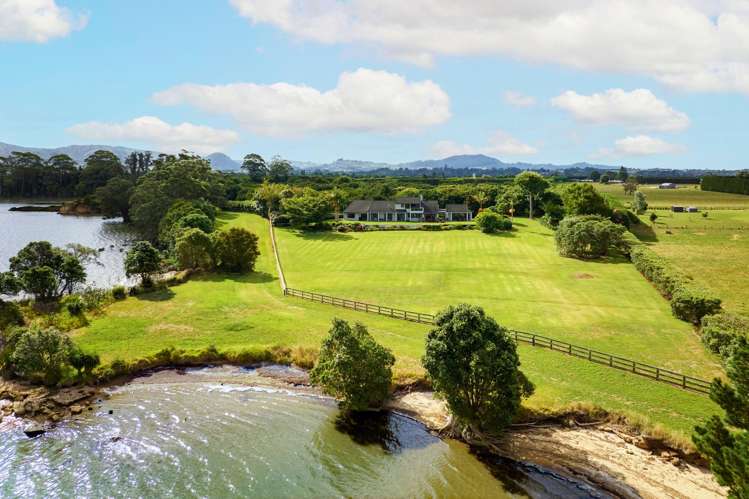 258E Beach Road Katikati_19