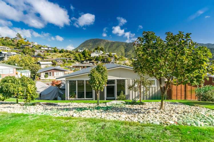 14 Seaview Crescent Picton_36