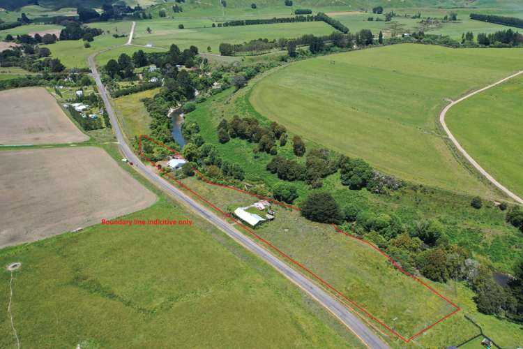 79 Thompsons Road Pahiatua_6