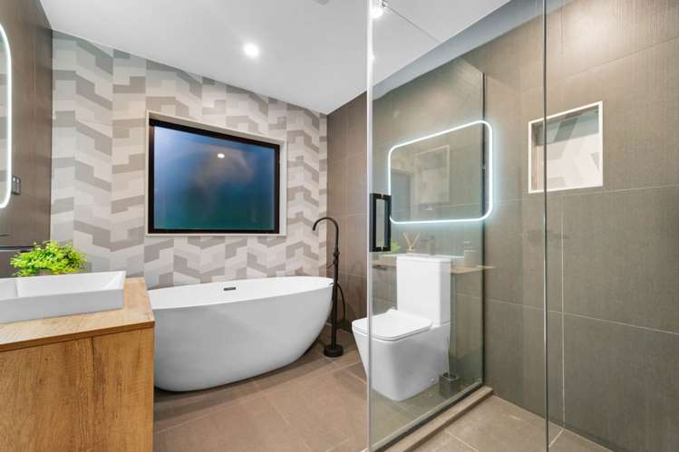 6 Arataki Views Way Glen Eden_23