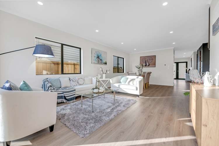 53 Koromeke Street Flat Bush_12