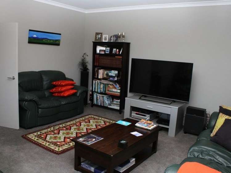 1355 Mountain Road Inglewood_5