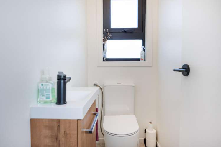 7 Karaka Street Tokomaru_33