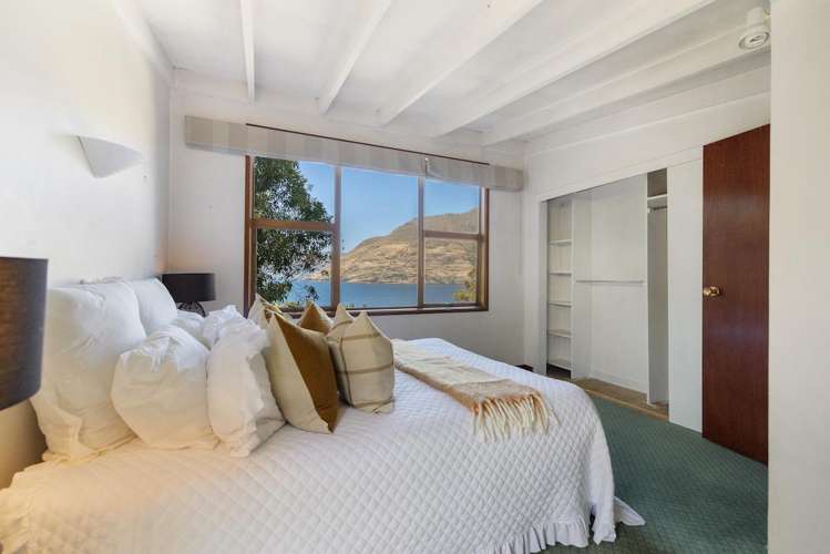 44 Arawata Terrace Sunshine Bay_11