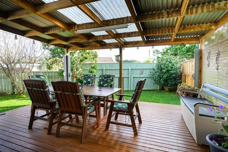 21 Flower Street Bulls_9