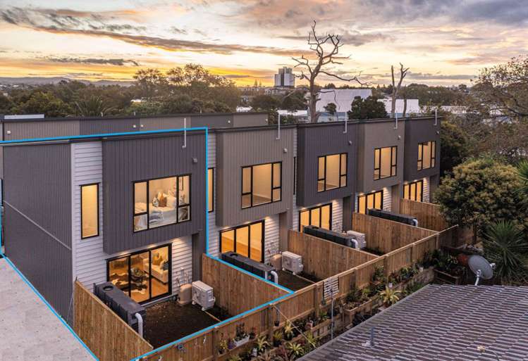 4/36 Edmonton Road Henderson_11