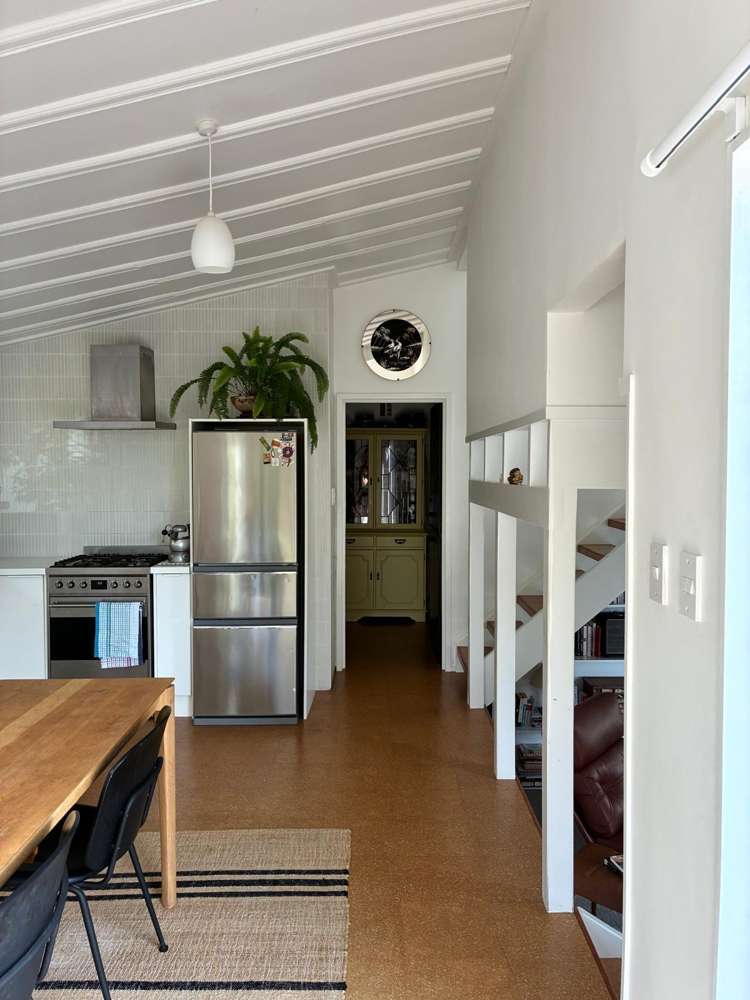 191 Hills Road Raglan_9