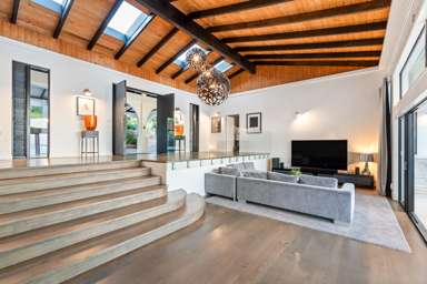 98-100 Riverview Road_4