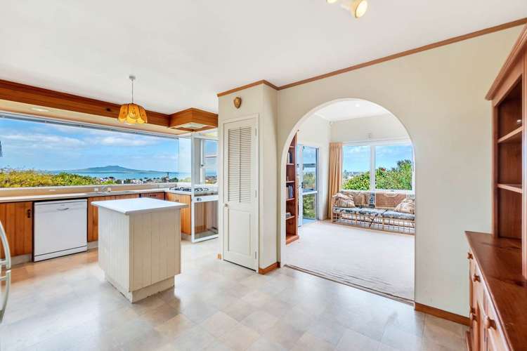 6 Dewsbury Terrace Castor Bay_10