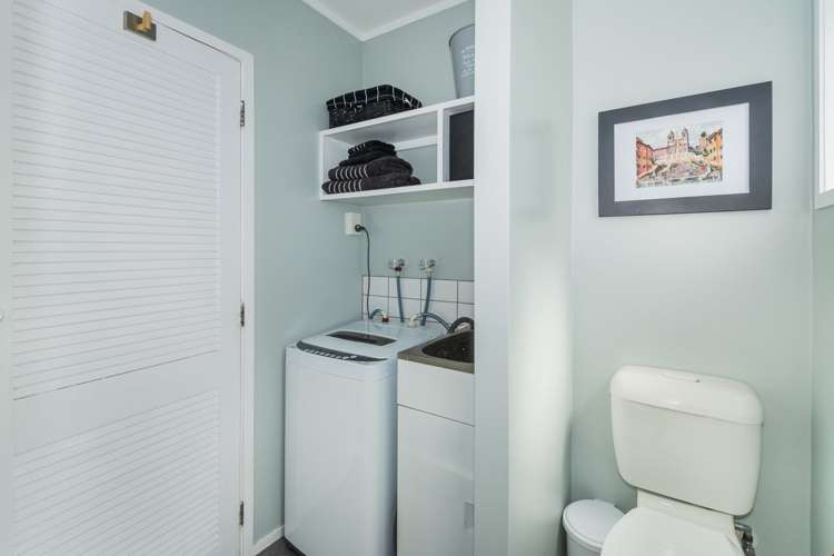 2/223 Rangatira Road Beach Haven_13