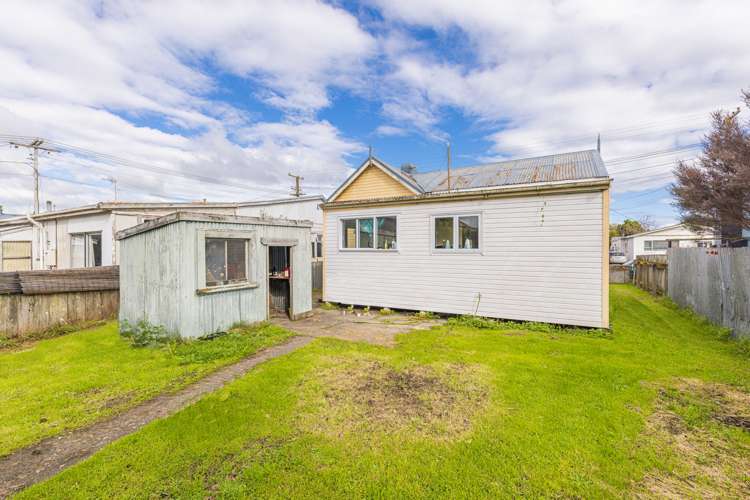 14 Lowther Street Wanganui Central_9
