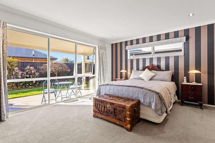 18 Woodhurst Drive Casebrook_11