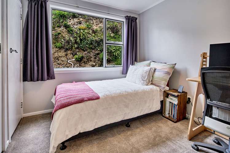 16 Voltaire Street Karori_12