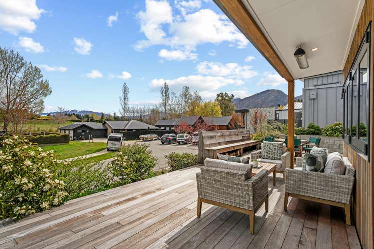 6 Patton Place Arrowtown_17