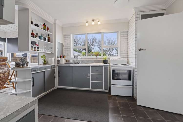 20 Egmont Street Hawera_5