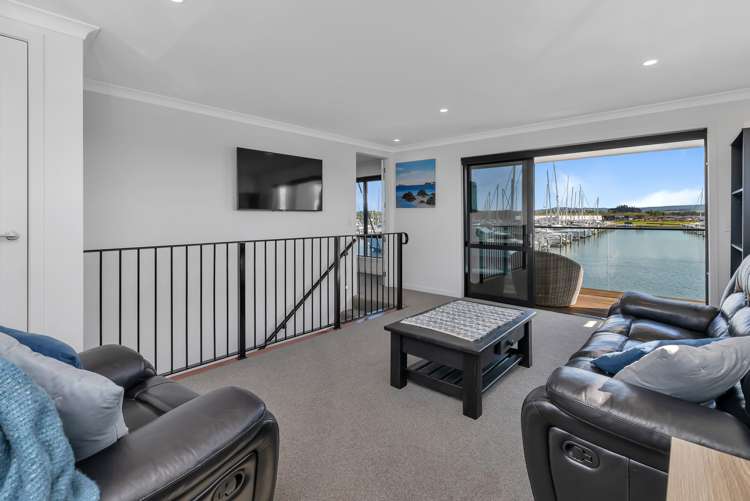 7 Fred Carr Place One Tree Point_25