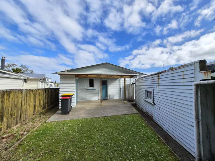 9 Lydia Street Greymouth_8