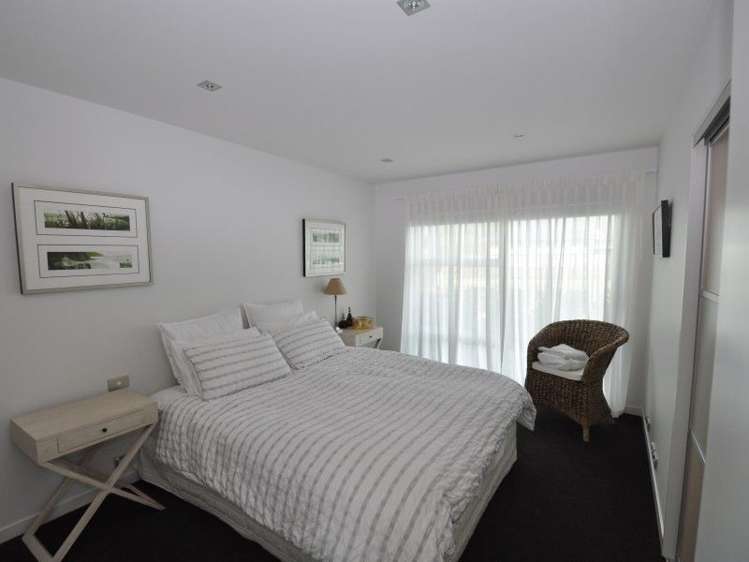 111 Motu Iti Pauanui_16