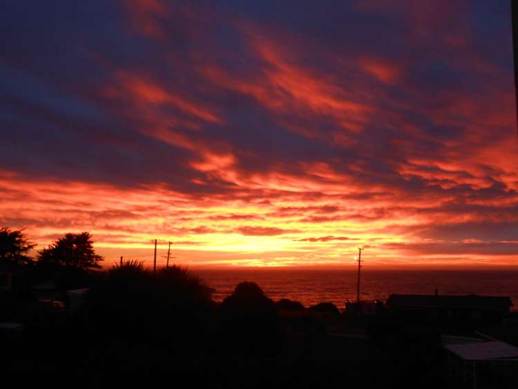 30 Esplanade Kaka Point_19