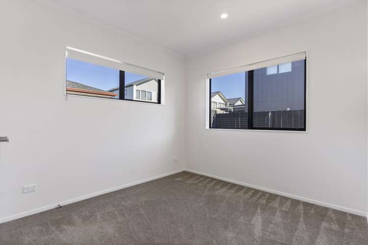 6 Castlepoint Avenue Takanini_13