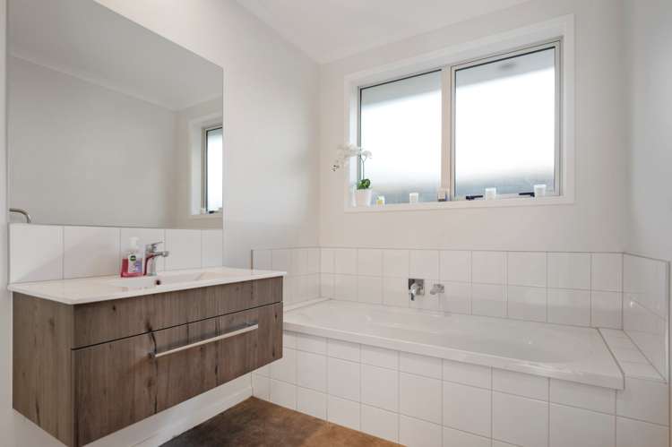 92 Sentinel Avenue Omokoroa_13