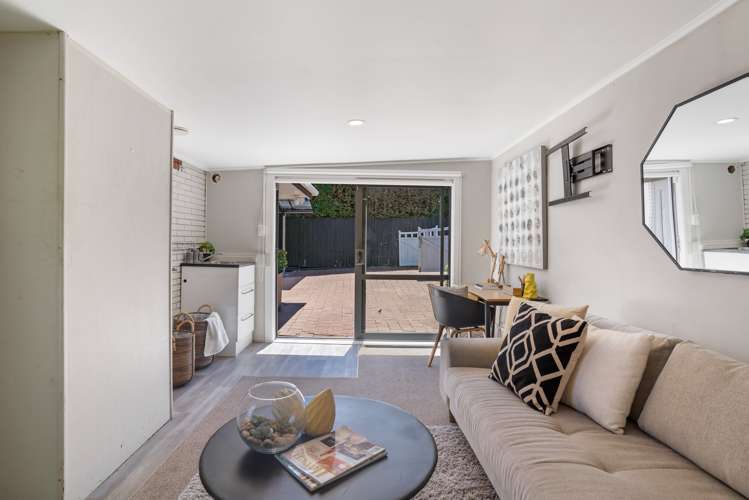 16a Huapai Street Onehunga_18