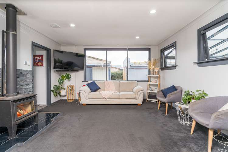 57 Tay Street Mosgiel_7