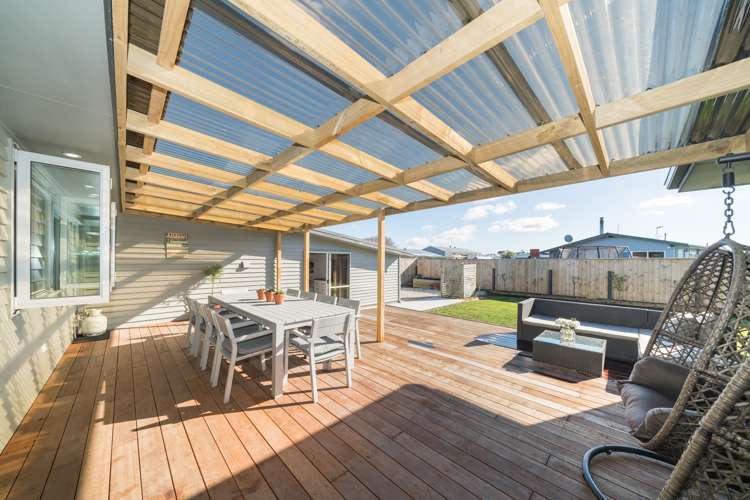 8 Russell Street Feilding_16