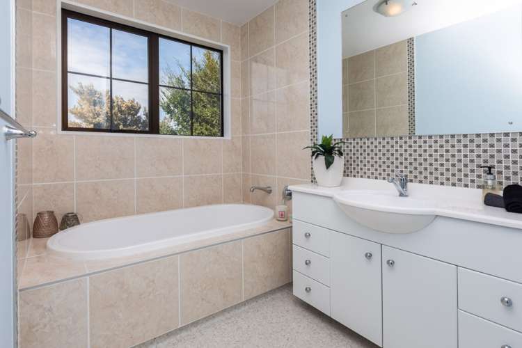 4 Rowanwood Close Halswell_10