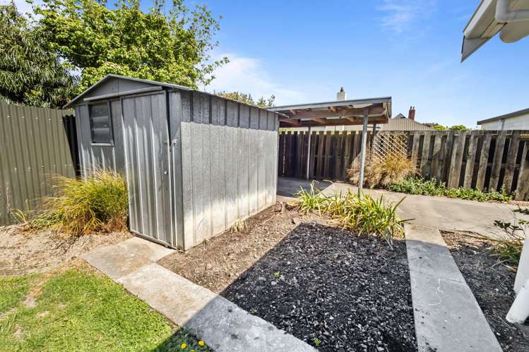 9 Churchill Avenue Allenton_13